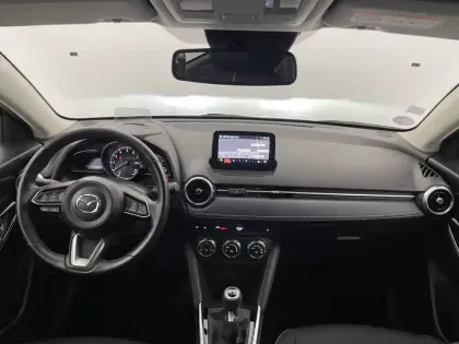 Photo 21 Mazda Mazda2  1.5L e-SKYACTIV G M Hybrid 90ch