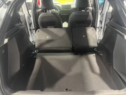 Photo 30 Peugeot 2008  Electrique 50 kWh 136 ch