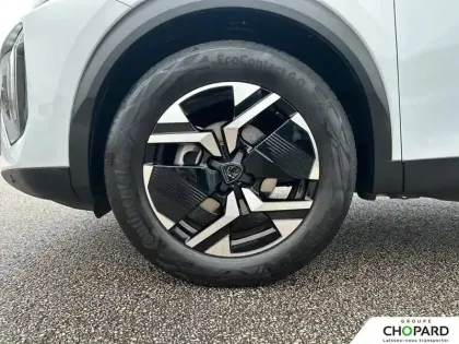 Photo 21 Peugeot 2008  PureTech 100 S&S BVM6