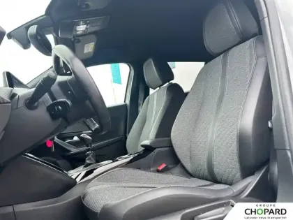 Photo 10 Peugeot 2008  PureTech 100 S&S BVM6