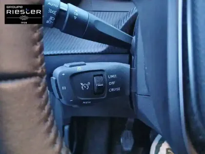 Photo 14 Peugeot 208  PureTech 100 S&S BVM6