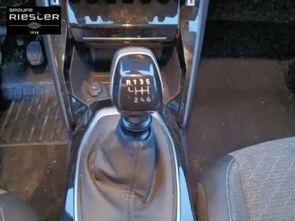 Photo 13 Peugeot 208  PureTech 100 S&S BVM6