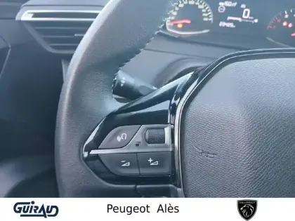 Photo 16 Peugeot 208  PureTech 75 S&S BVM5