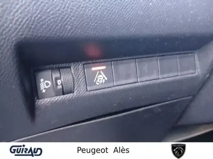 Photo 37 Peugeot 208  PureTech 75 S&S BVM5