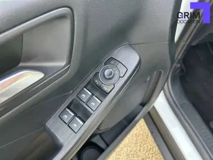 Photo 17 Ford Kuga  2.5 Duratec 180 ch FlexiFuel FHEV E85 Powershift