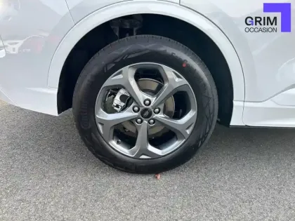 Photo 14 Ford Kuga  2.5 Duratec 180 ch FlexiFuel FHEV E85 Powershift