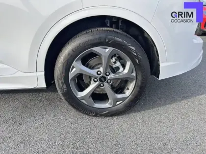 Photo 13 Ford Kuga  2.5 Duratec 180 ch FlexiFuel FHEV E85 Powershift