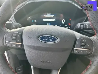 Photo 79 Ford Kuga  2.5 Duratec 180 ch FlexiFuel FHEV E85 Powershift