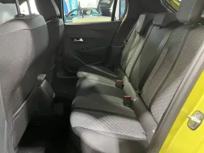 Photo 15 Peugeot 208  Electrique 54 kWh 156ch