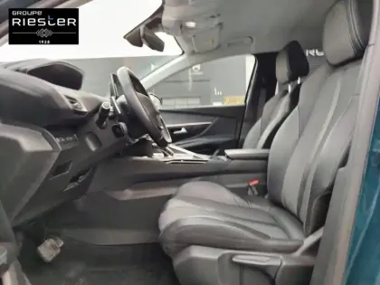 Photo 41 Peugeot 3008  Hybrid 225 e-EAT8