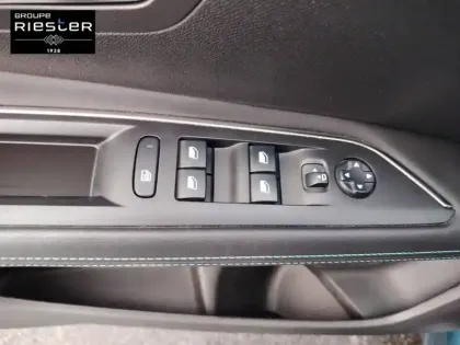 Photo 45 Peugeot 3008  Hybrid 225 e-EAT8