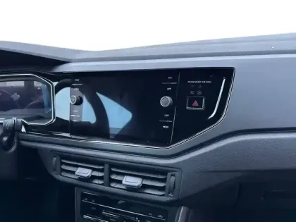 Photo 15 Volkswagen Taigo  1.0 TSI 116 DSG7