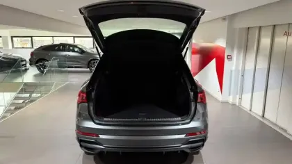 Photo 11 Audi Q3  35 TFSI 150 ch S tronic 7