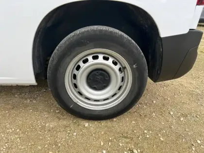 Photo 10 Peugeot Partner  FOURGON M 650 KG BLUEHDI 100 S&S BVM6