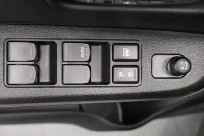 Photo 26 Suzuki Ignis  1.2 Dualjet Hybrid Auto CVT