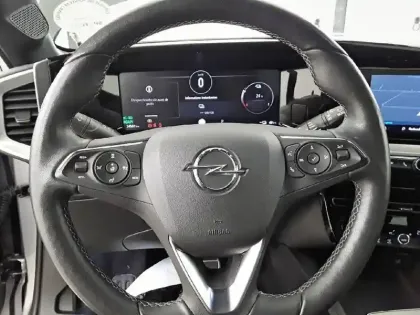 Photo 8 Opel Mokka  Electrique 136 ch & Batterie 50 kWh