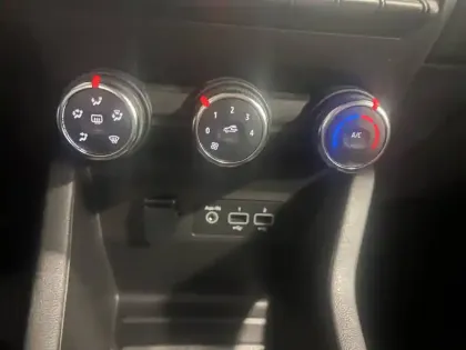 Photo 24 Renault Clio  TCe 90