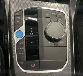 Photo 53 BMW I4  eDrive40 340 ch BVA