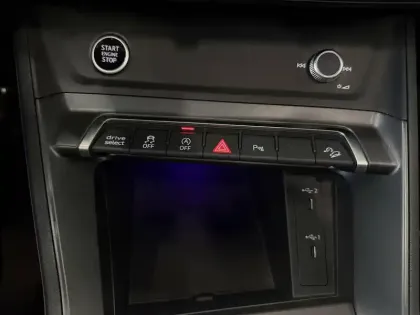 Photo 18 Audi Q3  Sportback 40 TDI 200 ch S tronic 7 Quattro