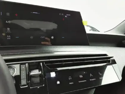 Photo 20 Peugeot 3008  Hybrid 145 e-DCS6