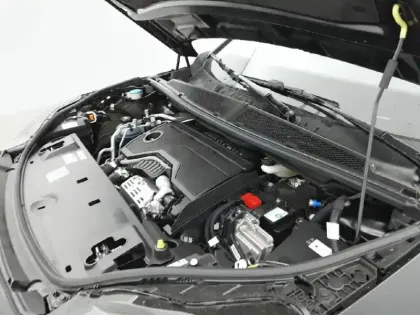 Photo 14 Peugeot 3008  Hybrid 145 e-DCS6