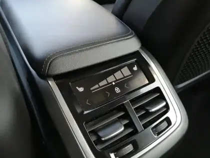 Photo 9 Volvo Xc60  B4 197 ch Geartronic 8