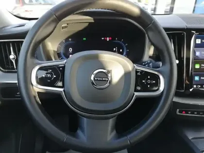 Photo 10 Volvo Xc60  B4 197 ch Geartronic 8