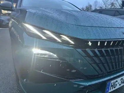 Photo 15 Peugeot 308  Hybrid 145 e-DCS6