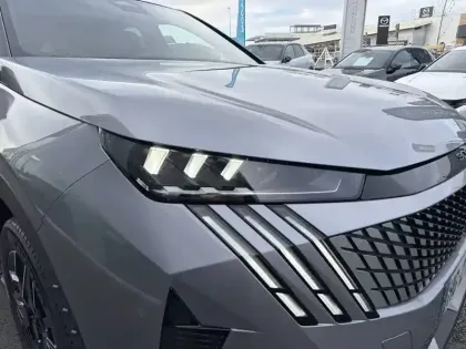 Photo 35 Peugeot 3008  Hybrid 145 e-DCS6