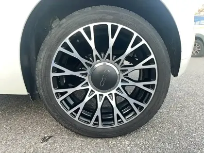 Photo 17 Fiat 500 C 1.0 70 ch Hybride BSG S/S