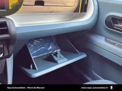 Photo 31 Fiat Grande Panda  T-Gen 3 1.2 Hybrid Turbo 110 ch eDCT6