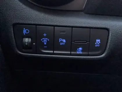 Photo 13 Hyundai Kona  Electrique 39 kWh - 136 ch