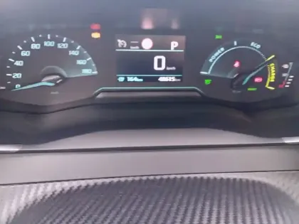 Photo 9 Peugeot 2008  Electrique 136 ch