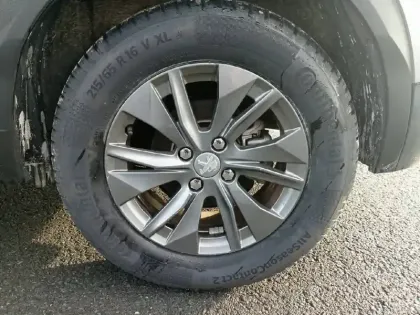 Photo 12 Peugeot 2008  Electrique 136 ch