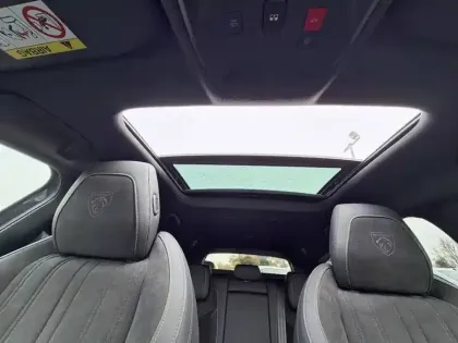 Photo 17 Peugeot 308  SW Hybrid 145 e-DCS6