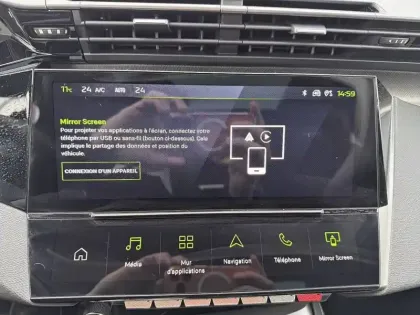 Photo 18 Peugeot 308  SW Hybrid 145 e-DCS6