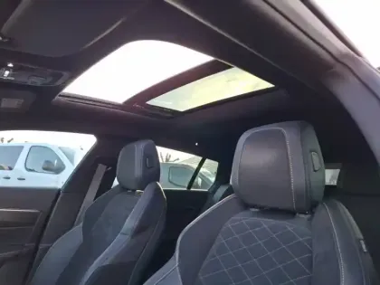 Photo 38 Peugeot 508  SW Hybrid4 360 e-EAT8 Peugeot Sport Engineered