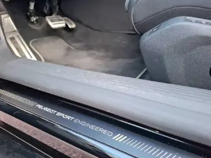 Photo 39 Peugeot 508  SW Hybrid4 360 e-EAT8 Peugeot Sport Engineered