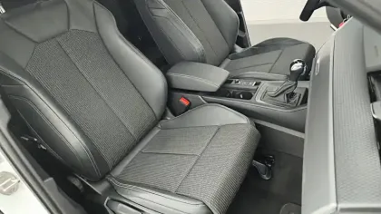 Photo 11 Audi Q3  Sportback 35 TDI 150 ch S tronic 7