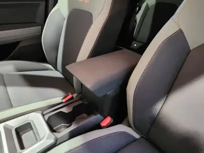 Photo 11 Dacia Duster  Hybrid 140