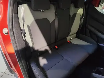 Photo 38 Dacia Duster  Hybrid 140