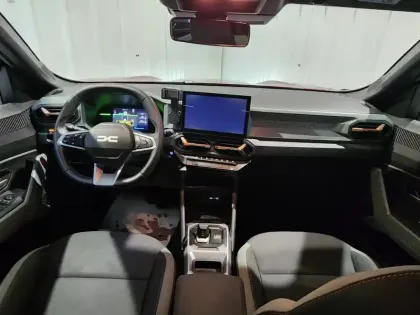 Photo 10 Dacia Duster  Hybrid 140