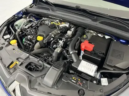 Photo 21 Renault Clio  Blue dCi 100 - 21N