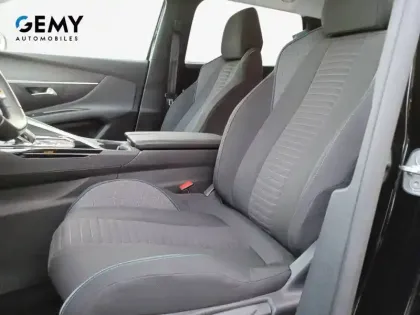 Photo 48 Peugeot 5008  PureTech 130ch S&S EAT8