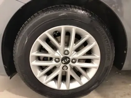 Photo 40 Kia Rio  1.2 DPi 84ch BVM5
