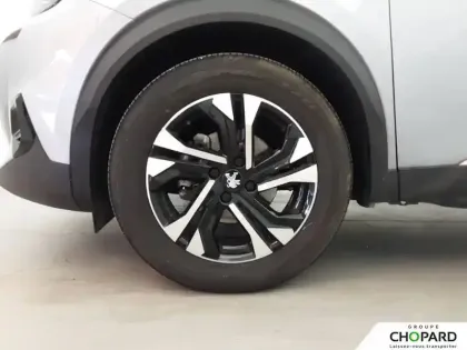 Photo 11 Peugeot 2008  PureTech 100 S&S BVM6