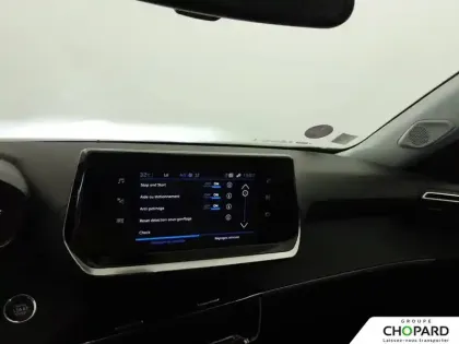 Photo 12 Peugeot 2008  PureTech 100 S&S BVM6