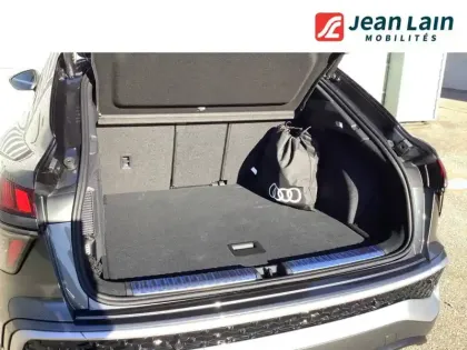 Photo 9 Audi Q3  e-hybrid 272 ch S tronic 6