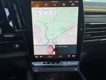 Photo 10 Renault Rafale  E-Tech full hybrid 200ch