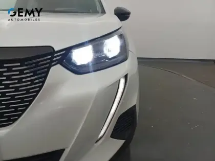 Photo 19 Peugeot 2008  BlueHDi 130 S&S EAT8